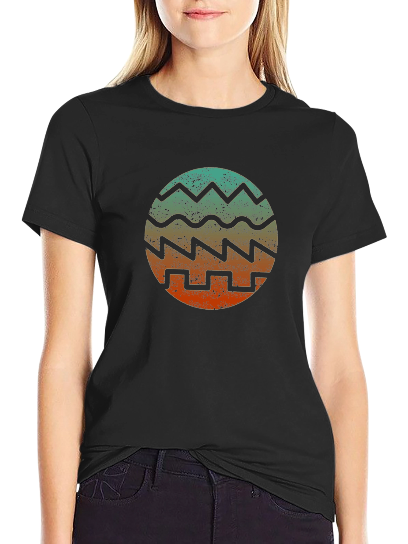 Retro Wave Pattern Graphic T-Shirt