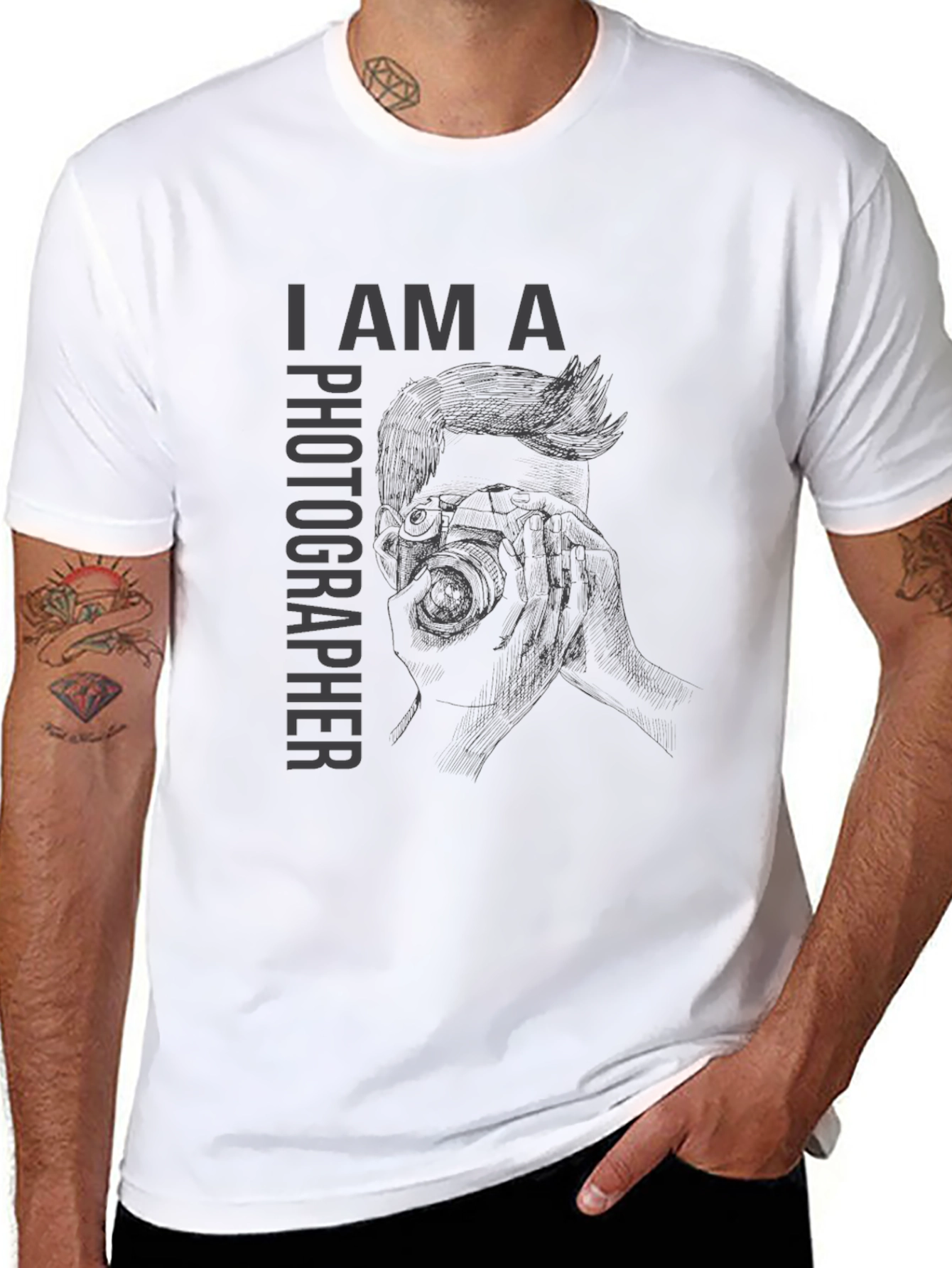 I Am A Photographer Graphic Print Black T-Shirt