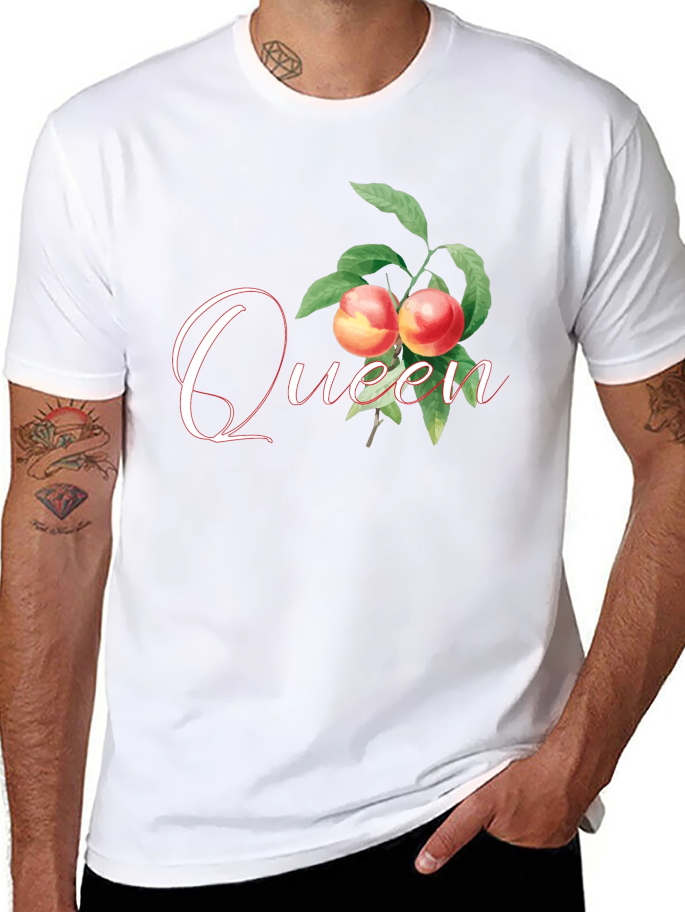 Queen Peach Graphic Tee - Trendy Fruit Design