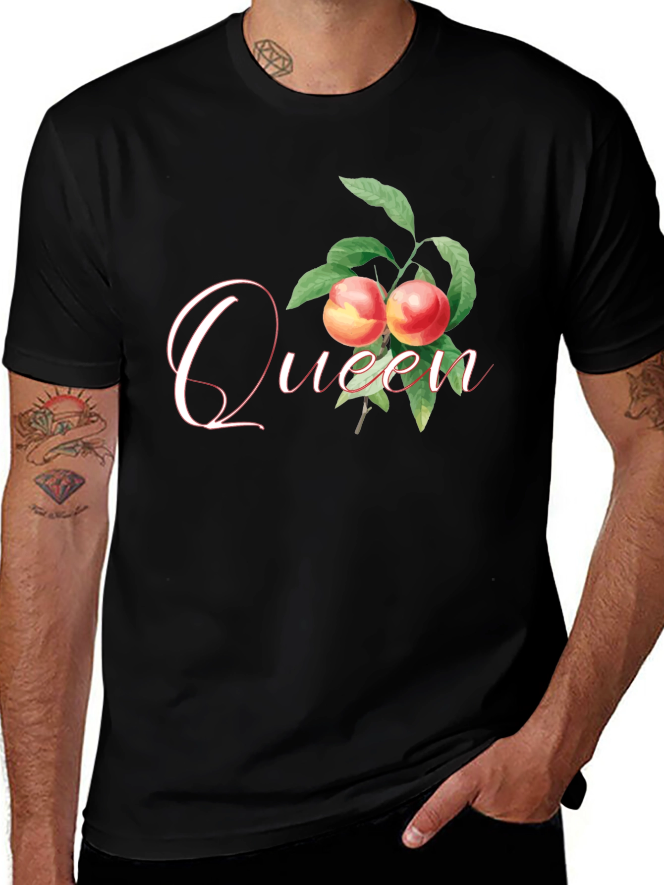 Queen Peach Graphic Tee - Trendy Fruit Design