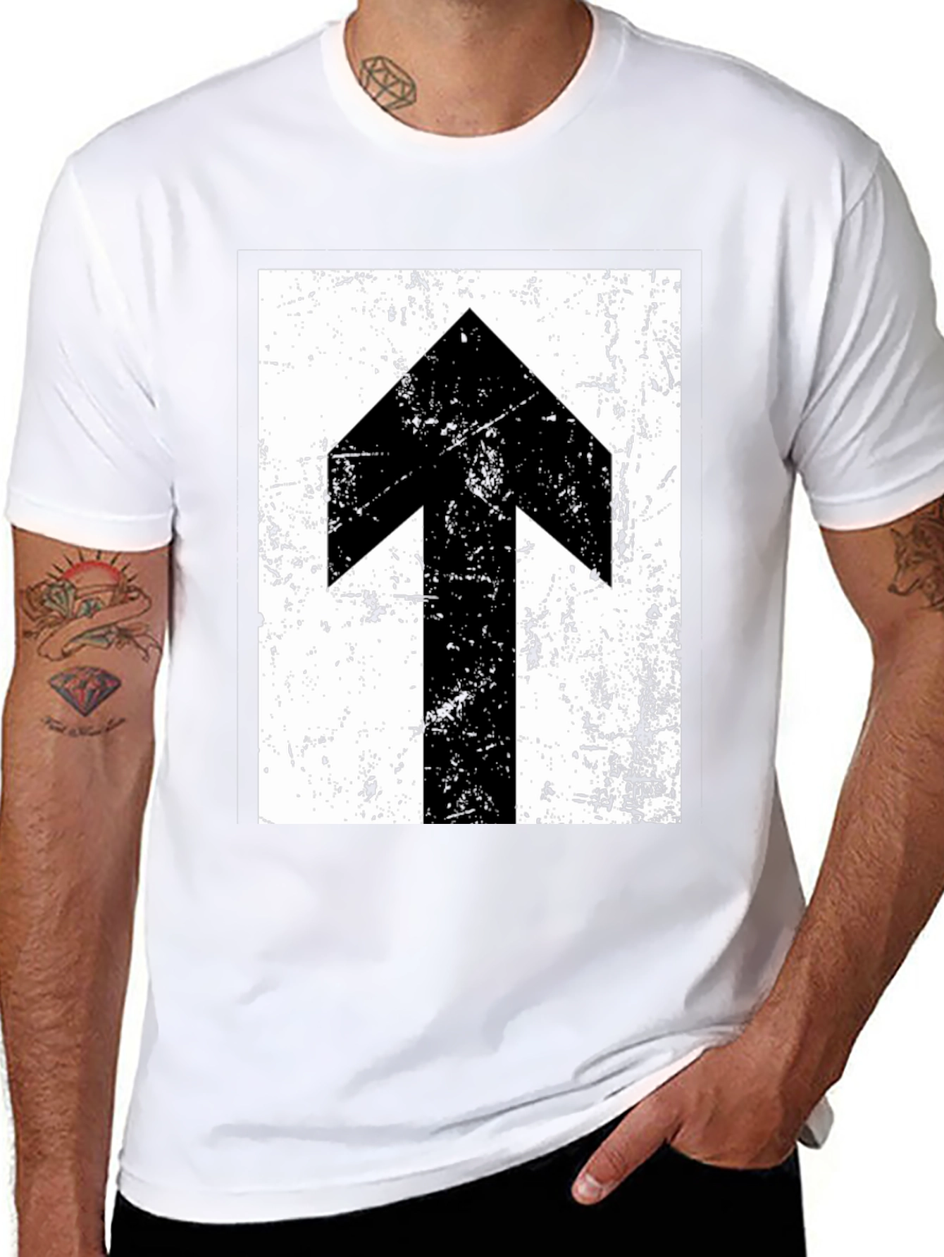 Distressed Arrow Graphic Black T-Shirt