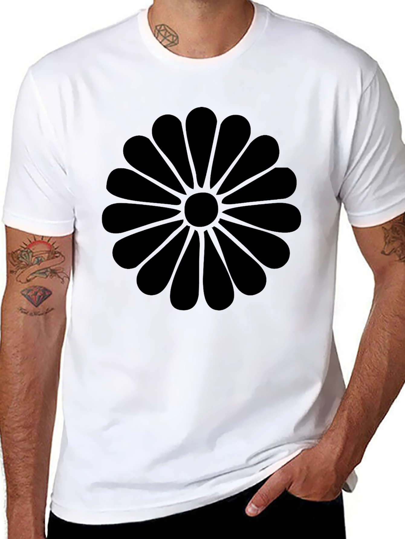 Black Chrysanthemum Graphic Tee - Casual Comfort