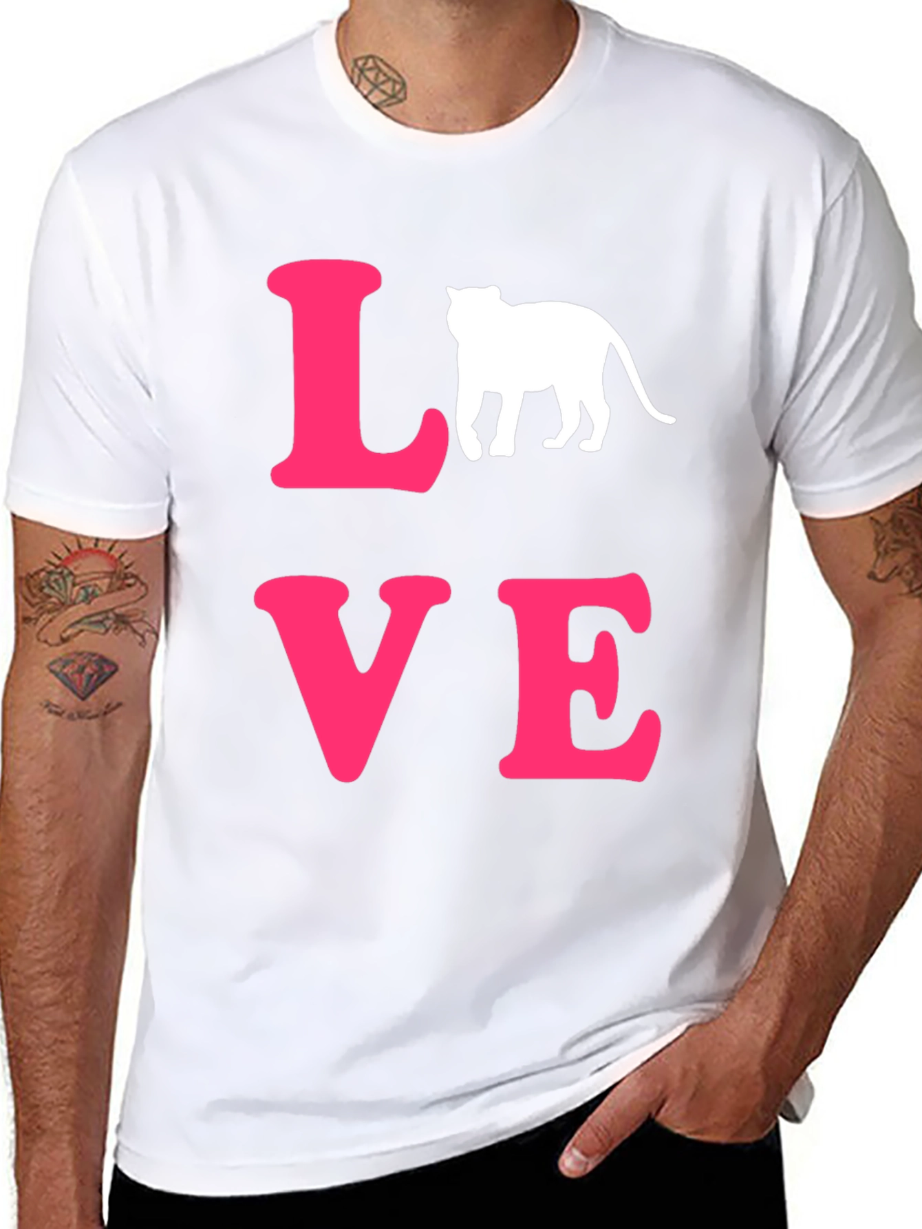 LOVE Cat Graphic T-Shirt - Trendy Black Tee