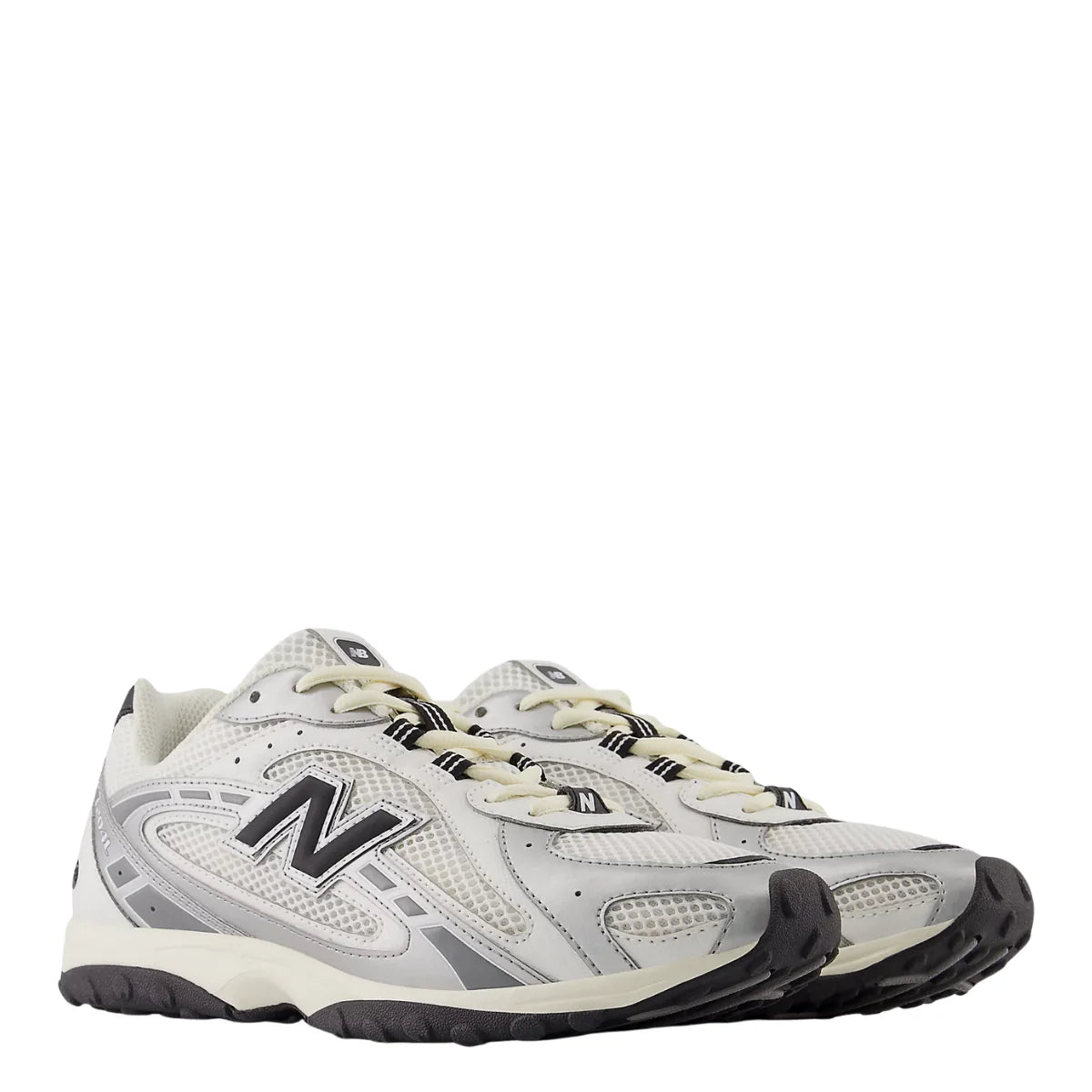 New Balance 204L in Silver Metallic with Black