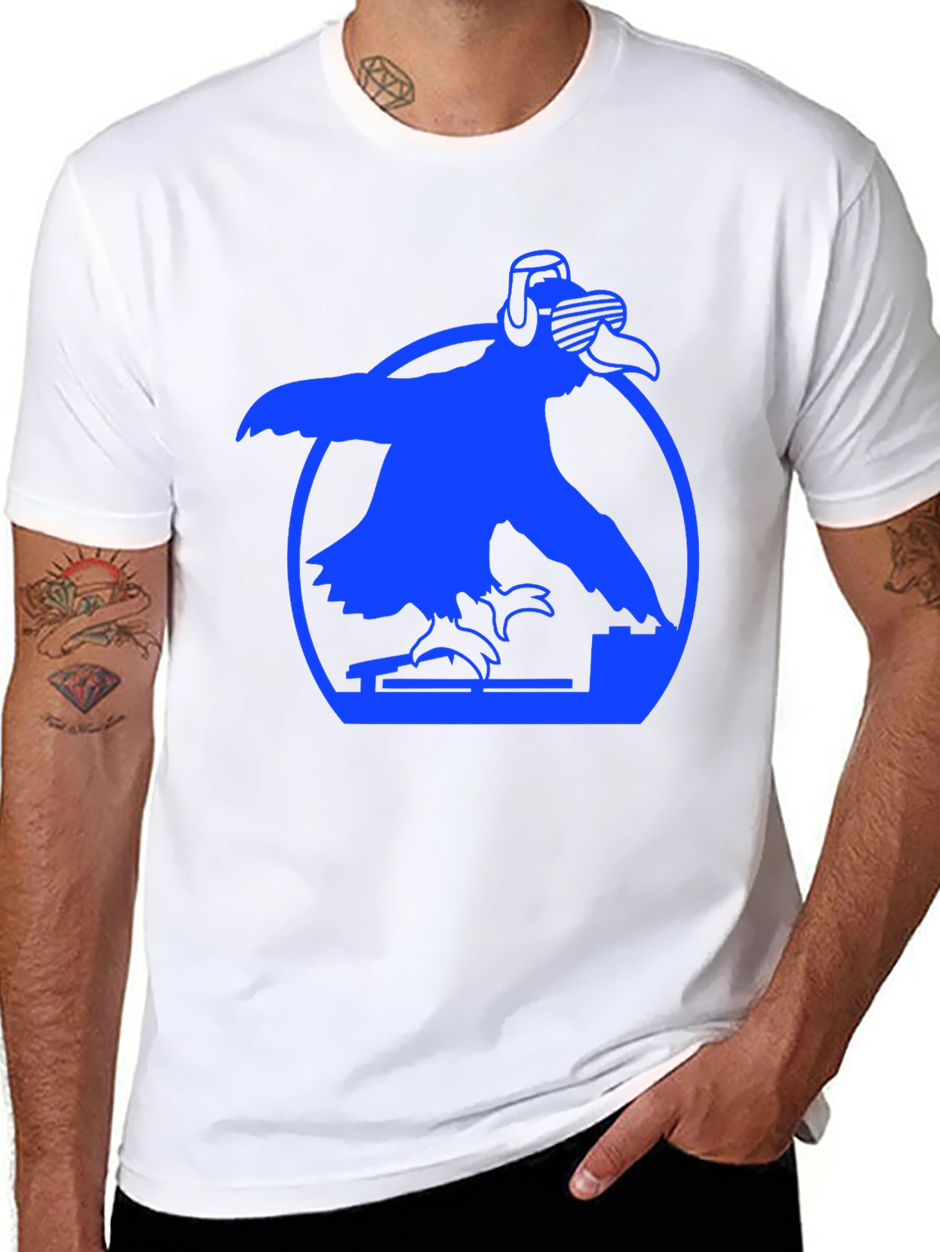 DJ Bird Graphic Tee - Cool Crow T-Shirt