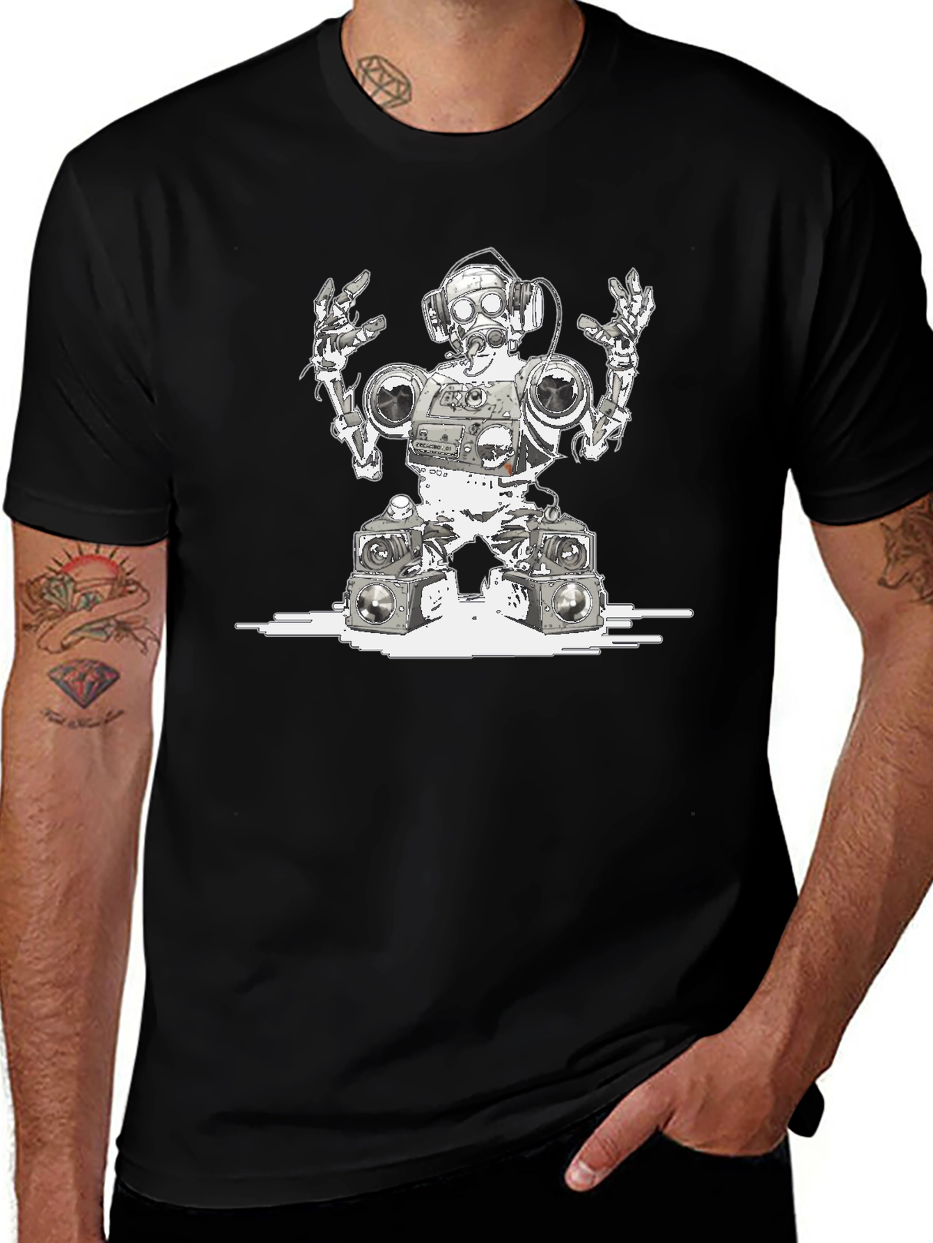 Robot DJ Graphic T-Shirt - Unique Streetwear Style