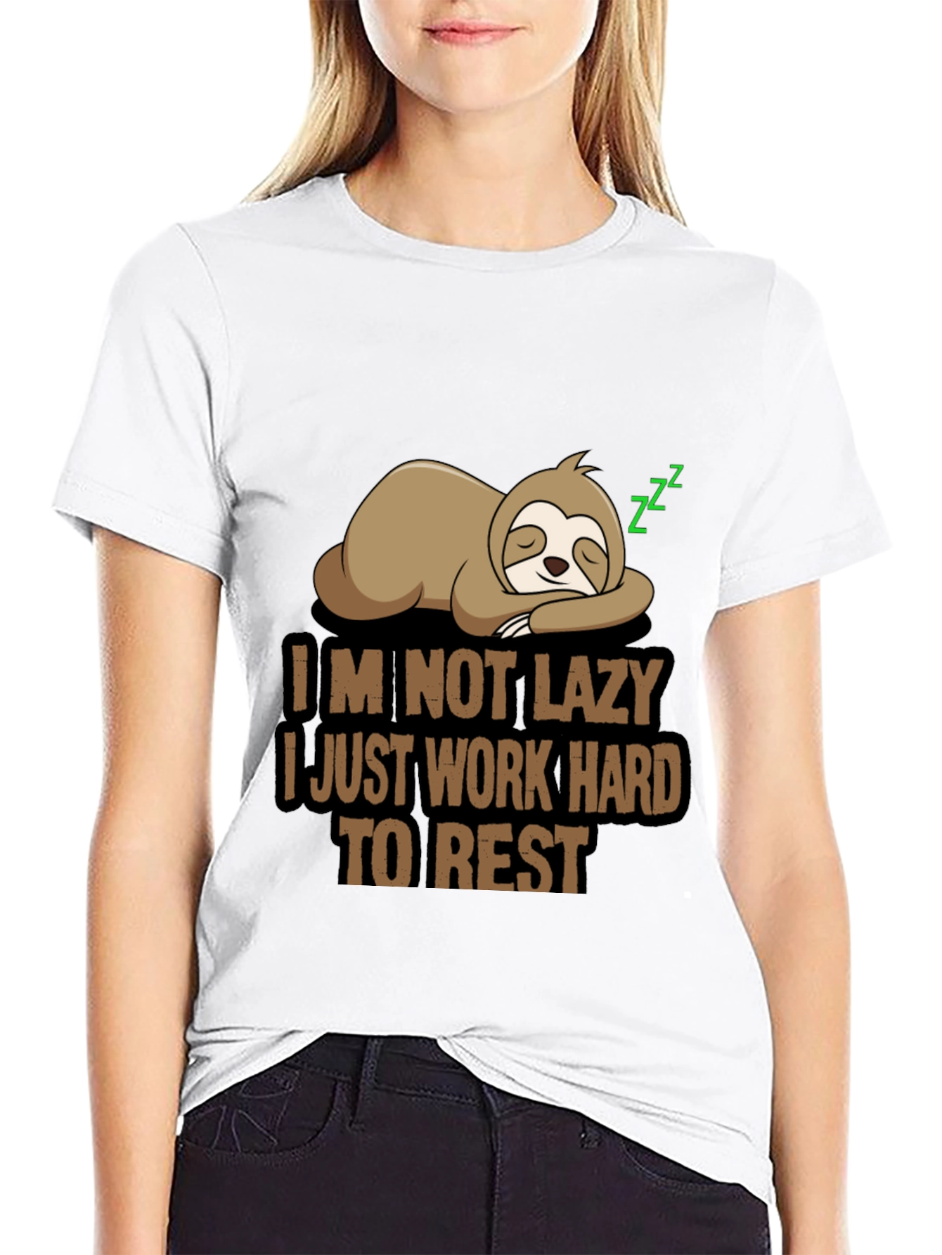 Funny Sloth T-Shirt - Im Not Lazy Design